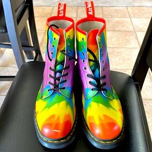 Tie dye Dr. Martens